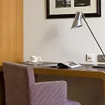 Le Six 4* Parigi