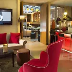 Hotel Le Six 4*