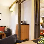 Hotel Le Six Parigi