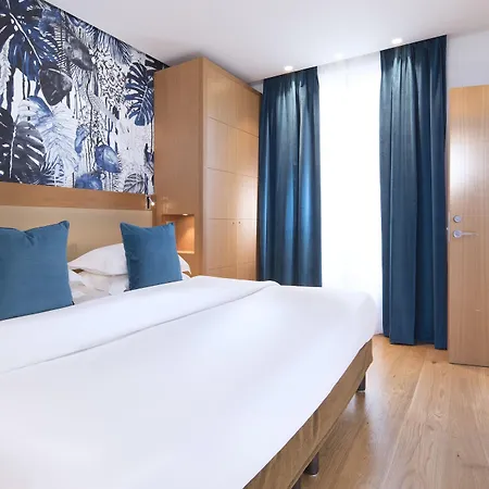 Hotel Le Six