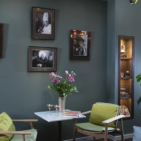 Hotel Le Six Paris