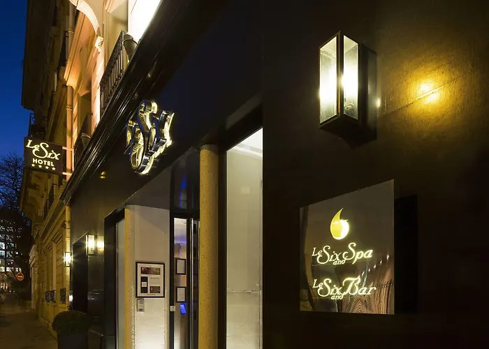 Le Six Hotel 4*